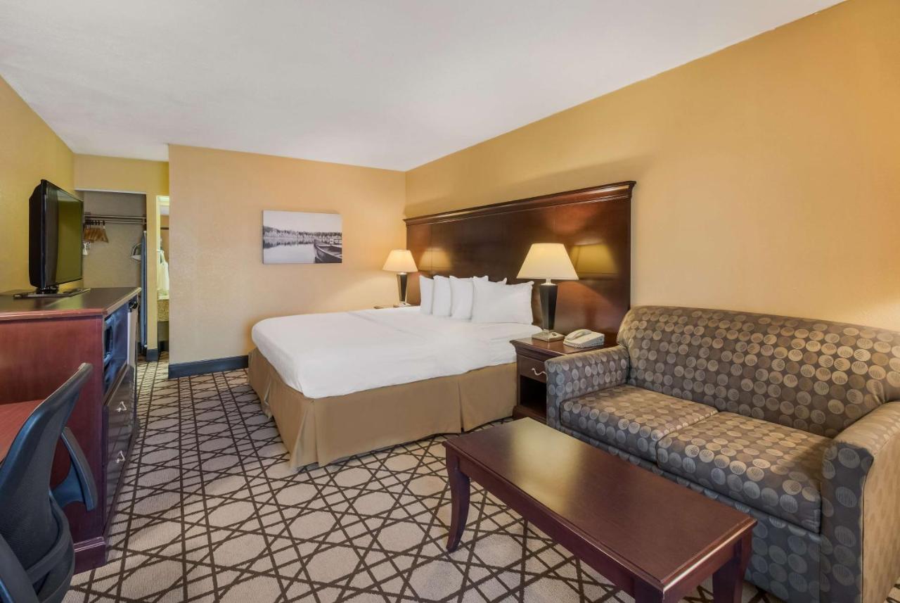 Best Western University Inn Мъри Екстериор снимка