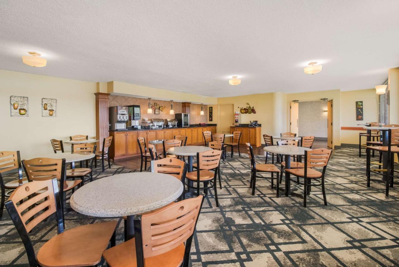 Best Western University Inn Мъри Екстериор снимка