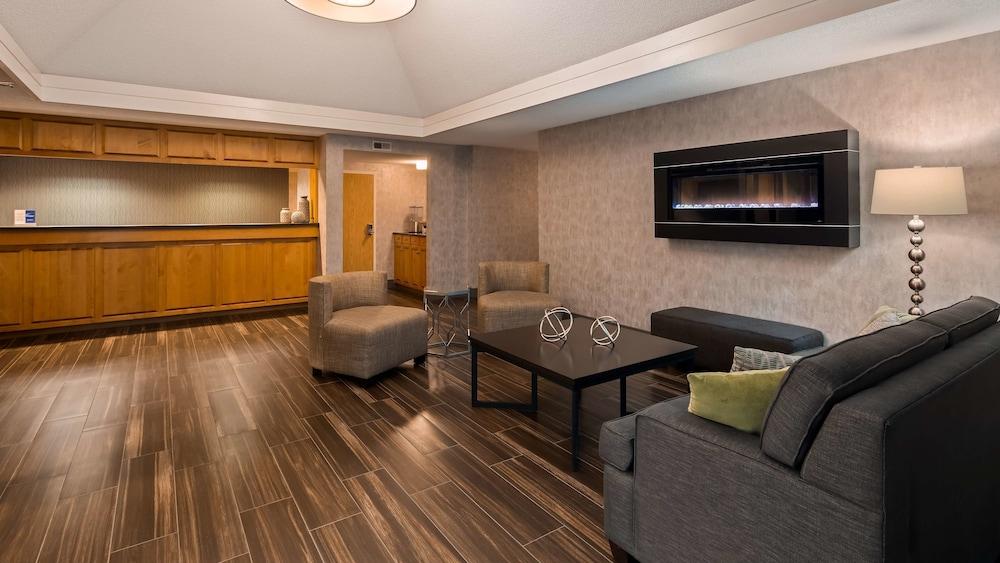 Best Western University Inn Мъри Екстериор снимка